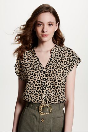 BLUSA ANIMAL PRINT - BEGE